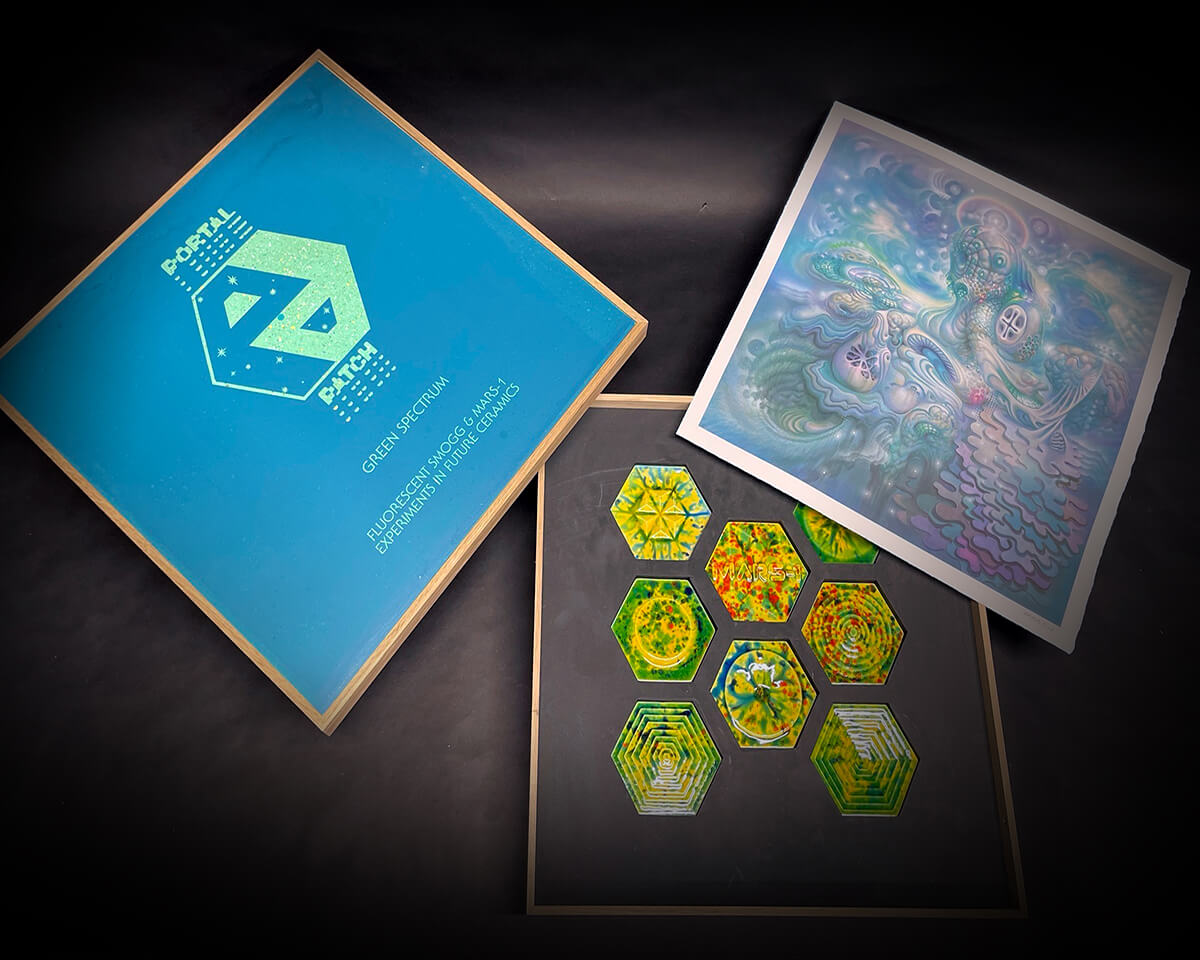 Mars-1 | Portal Patch’ Limited Edition Box-Set + Screen Print | Green Spectrum